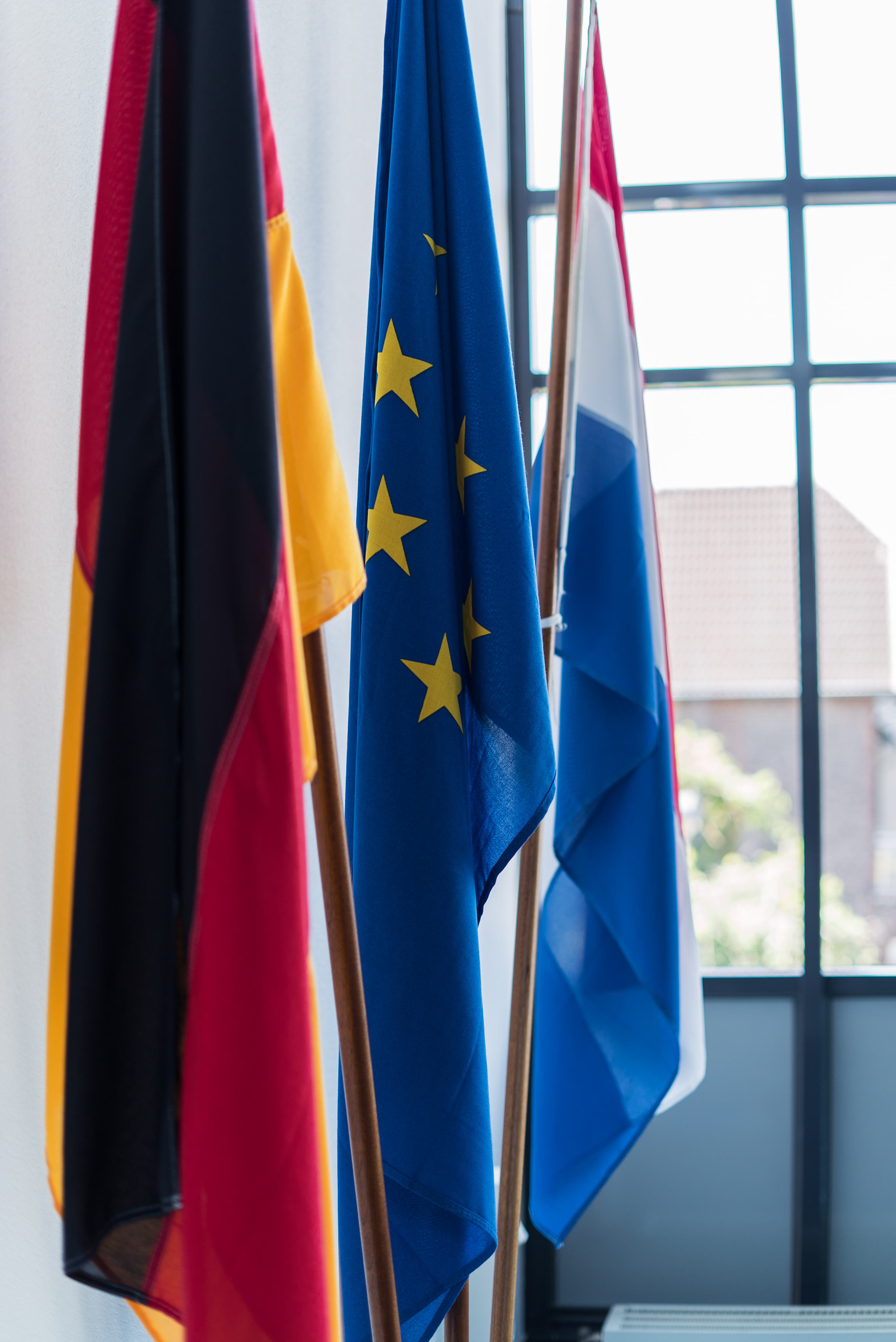 Flaggen DE-EU-NL